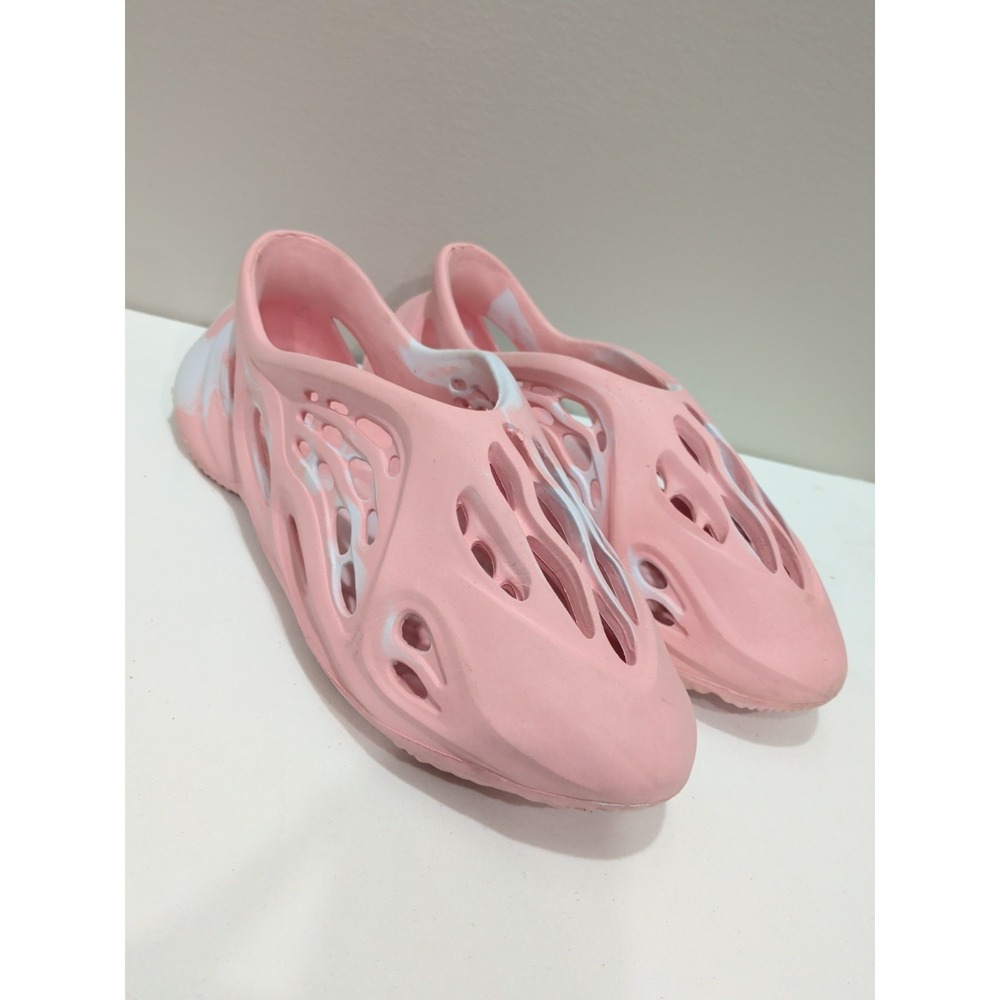 pink foam runners shoes size 10 women's